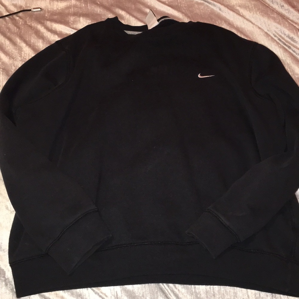 Nike long sleeve sweat shirt